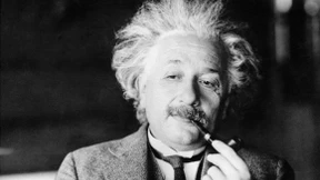 Zettel mit Sprüchen von Albert Einstein für Millionenbetrag versteigert