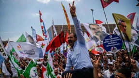 So drangsaliert Erdogan Oppositionelle