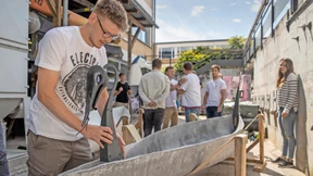 Siegen im Rennkanu aus Beton