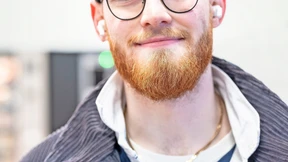 Henry Mackney stört sich an den vielen Hausarbeiten