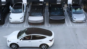 Tesla steigert Umsatz und Gewinn deutlich