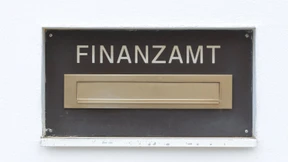 Drei Jahre Haftstrafe für korrupten Finanzbeamten