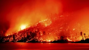 Neue Waldbrände in Kalifornien – Hitzerekord in Palm Springs