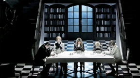 Familienzoff in der Bonzenvilla