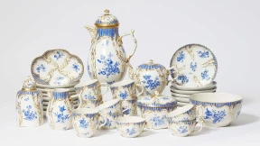 Eine Grand Parure aus Eisen