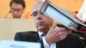 Warum wurde gegen die Drohmails so lange nichts getan?