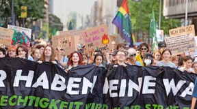 Aktivisten fordern Wahlrecht von 16 Jahren an