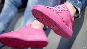 Diese Sneaker sind aus Kaugummi