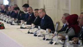 Türkei schließt Grenze zu Griechenland und Bulgarien