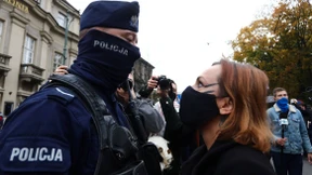 Polizei geht hart gegen Demonstranten vor