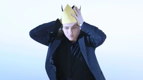 Dieser Junge ist doch immer auf dem Sprung 