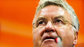 Hiddink und Holland in Not