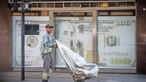 Die Börse feiert, der Peso taumelt