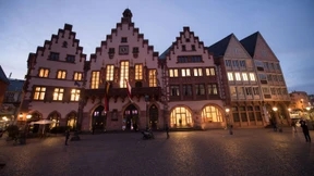 Abrüsten im Römer