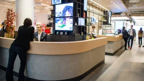 Deutsche Bank und Commerzbank motzen Filialen auf