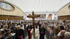 Christentum bleibt größte Weltreligion, Islam holt auf