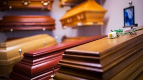 Statt der Hinterbliebenen zahlen zunehmend die Kommunen