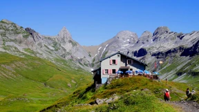 Schweizer Tiefsteuerkantone  denken um  