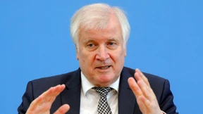Seehofer hält an Abschiebungen nach Afghanistan fest