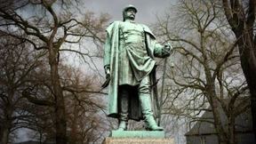 Verehrt als Gigant und Übermensch