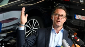 Scheuer reagiert – ein bisschen