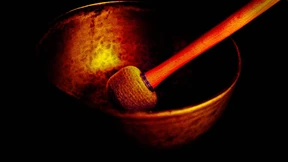 Ganz zugedröhnt im Hier und Jetzt