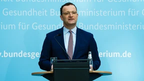 Pflegekräfte sollen mehr Geld bekommen