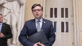 Johnson positioniert sich gegen Bidens Ukraine-Plan