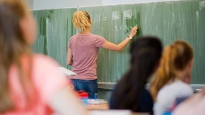 Tausende Lehrer sind jetzt arbeitslos