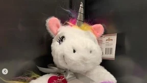 Mädchen erhält „permanente Einhornlizenz“