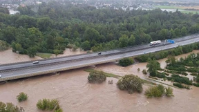 Österreichs Bahnen verlängern Reisewarnung bis Donnerstag