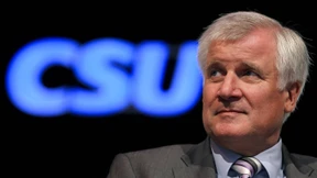 Seehofer und die höchst bedrohliche Lage 