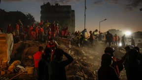 Kind 91 Stunden nach Erdbeben aus Trümmern gerettet