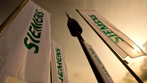 Dax-Konzerne legen fast 200 Milliarden Euro zurück