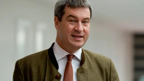 Söder bemängelt „überzogene Forderungen“ im Apple-Streit 