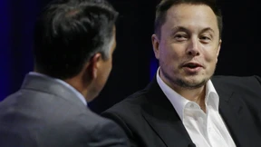 Elon Musk verdient Millionen mit Flammenwerfern