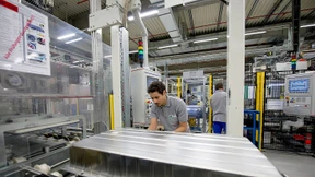 Daimler baut zweite Batteriefabrik in Sachsen