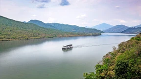 Wie viel Glück steht einem Menschen zu? Kreuzfahrt in Laos