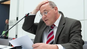 Dokumente belasten angeblich „IM Notar“