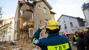 Hausfassade eingestürzt - Ursache unklar