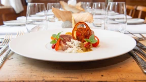 Schweinekinn und Blutorange