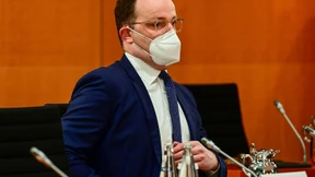 Ende des Ausnahmezustands signalisiert nicht das Ende der Pandemie