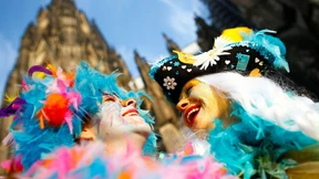 Karneval im Sonnenschein, aber nicht ohne Diskussionen