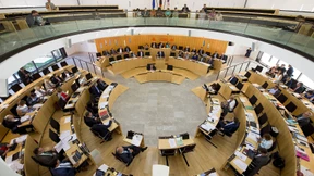 Gelb-Rote Karte gegen Beleidigungen im Landtag