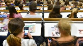Jeder Student hat Smartphone und PC dabei