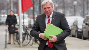 Bouffier spricht von „ungeheuerlicher Unterstellung“