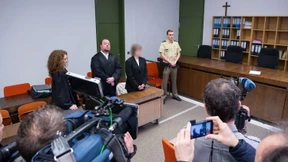 Krankenhaus vereinbarte Stillschweigen mit Hebamme