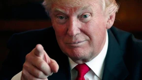 Donald Trump holt auf
