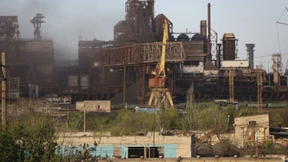 Russland weitet Luftangriffe aus – Kämpfe im Osten