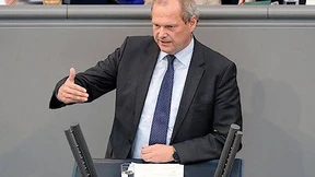 Rütteln am Steuerdogma